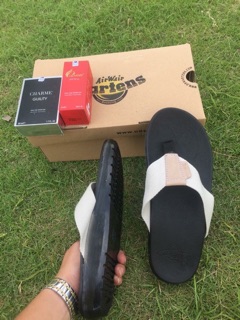 Dép Dr. Martens MaNa