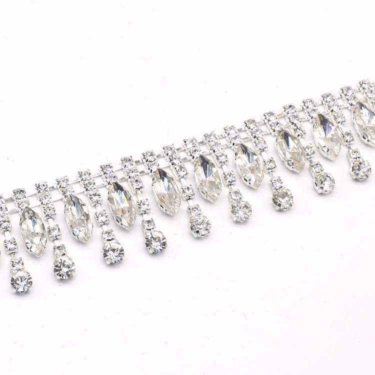 2131782 Dây Xích Đính Đá Tua Rua Dùng Trang Trí Rèm Cửa / Tiệc Cưới