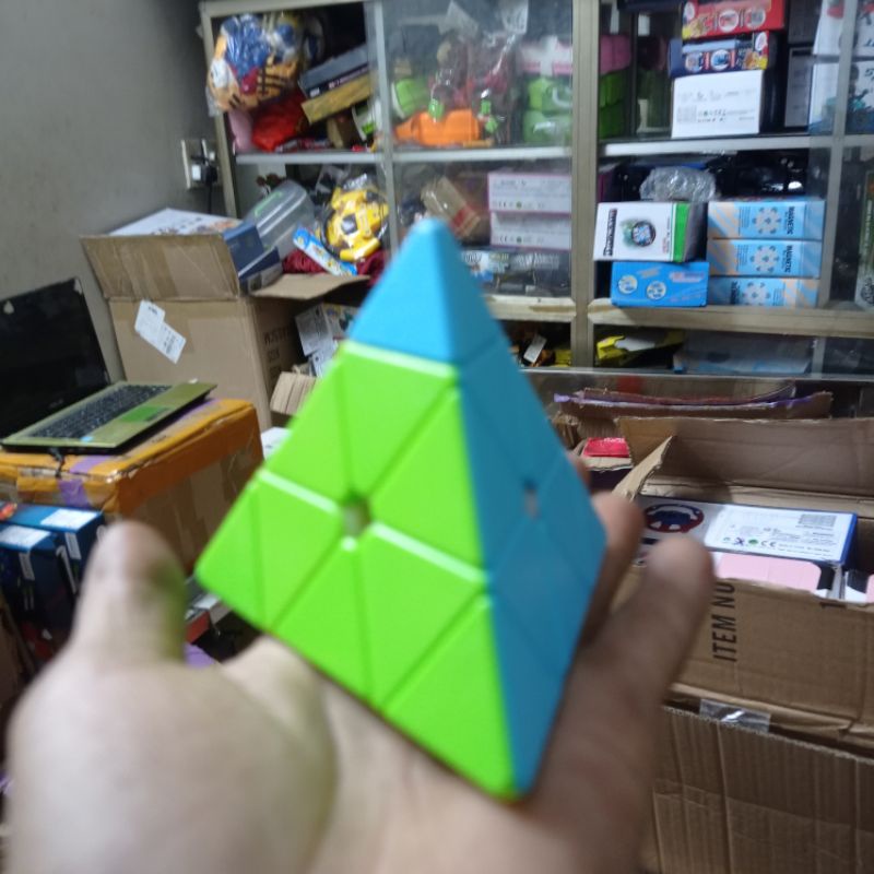 Đồ chơi Rubik nhiều mẫu loại đẹp