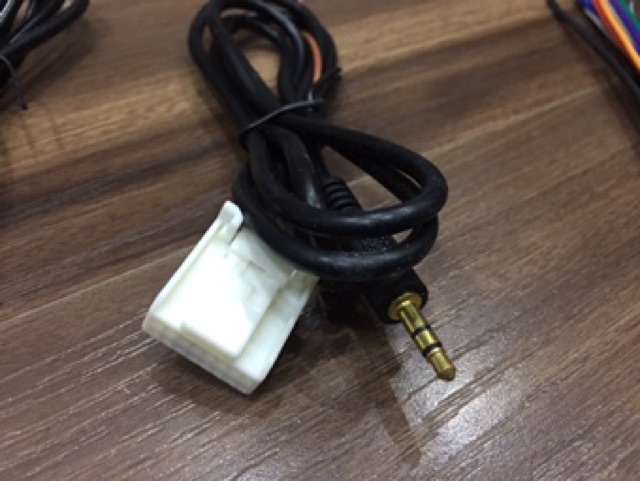 Cable cho đầu CD Subaru