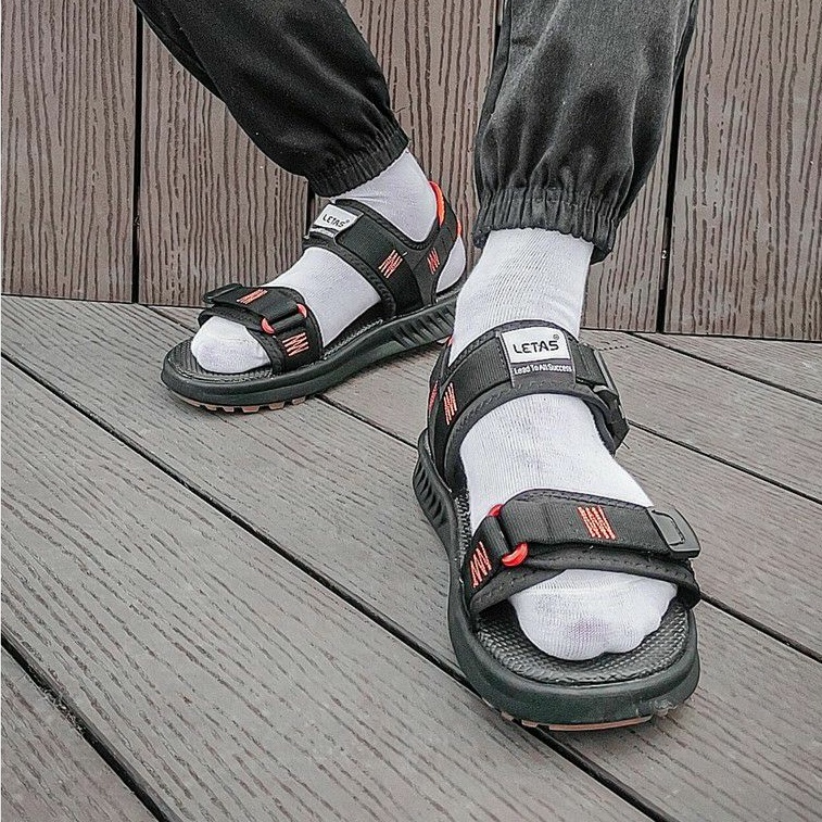 Sandal Nam Letas D711 Đen Đen thêu quai