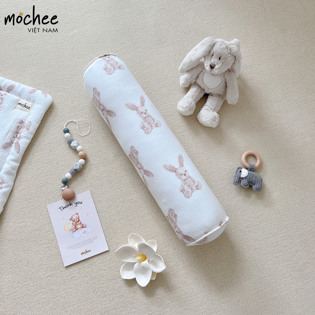 Gối ôm muslin cho bé Mochee 15x50cm, gối ôm trẻ em vải xô cotton họa tiết - Monnie Kids