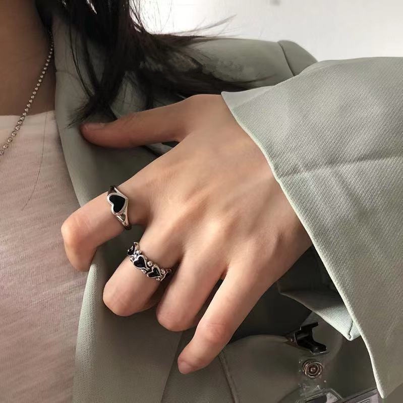 Black Heart Ring Women Korean Peach Heart Personality Retro Index Finger Rings