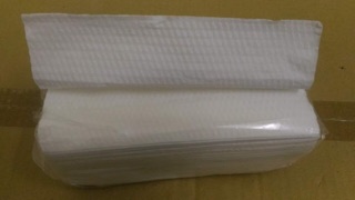 Giấy lau tay gấp 2