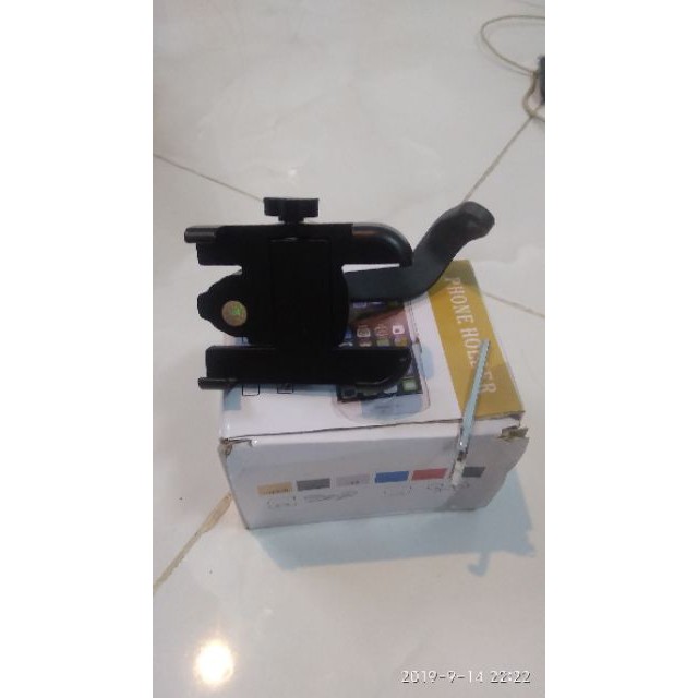 kẹp đt thoại trên xe máy c2 kim loại cao cấp | BigBuy360 - bigbuy360.vn
