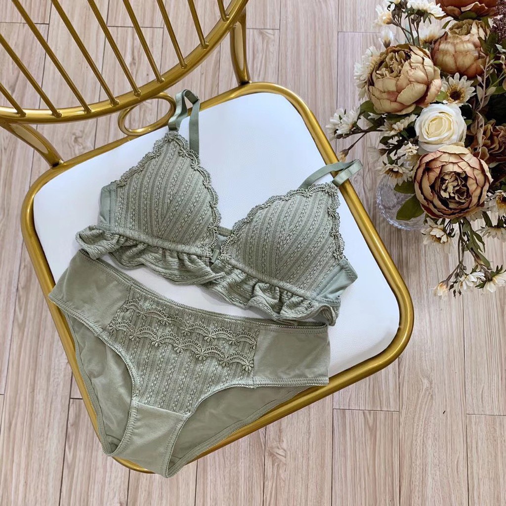 Áo Lót Nữ - Áo Ngực Nữ không gọng mềm mại thiết kế viền bèo đính nơ sexy điệu đà DAN STORE MÃ  AL17
