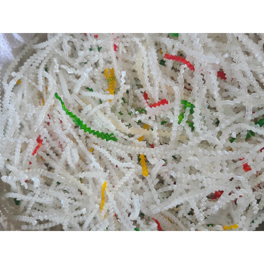 Bột khoai đủ màu nấu chè