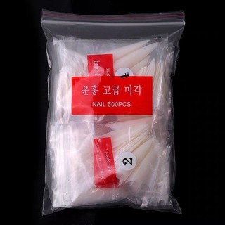 Móng típ nhọn dài đục-trong