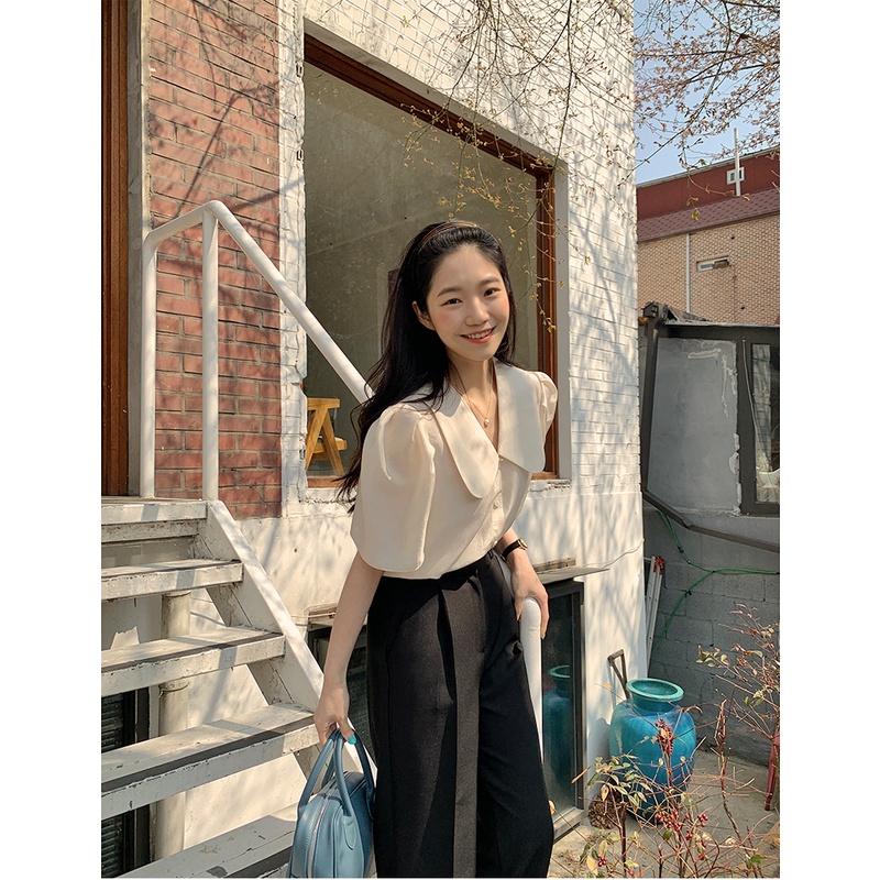 Áo Sơ Mi Tay Phồng Cổ Chữ V Màu Trơn Phong Cách Hàn Quốc Dễ Thương Cho Nữ