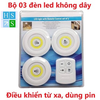 Bộ 3 Đèn LED chiếu sáng không dây dán tường 2 chế độ sáng có điều khiển từ xa, có hẹn giờ và dùng pin