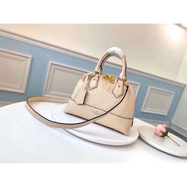 LV hến bản cao cấp da bò