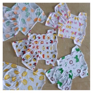 5 bộ quần áo trẻ em bé trai , gái 4-15kg