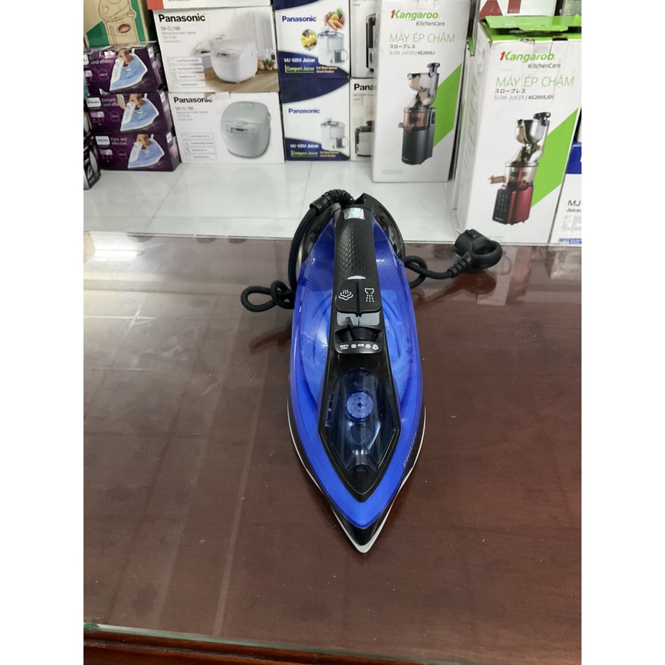 Bàn ủi hơi nước Philips GC3920 công suất 2500w Indonesia - Hàng trưng bày