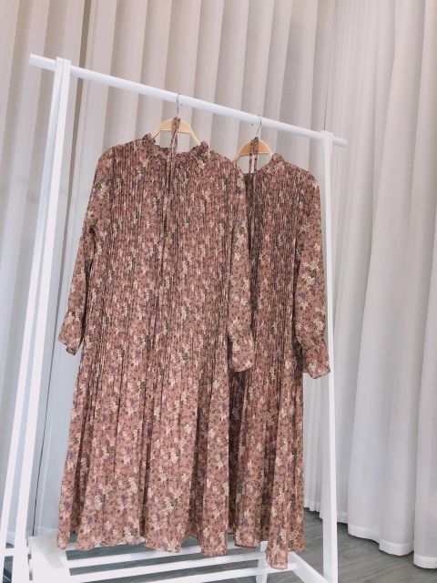 [Mã WASTGO hoàn 10% xu đơn 99k] Váy hoa xếp li kèm đai sang trọng | BigBuy360 - bigbuy360.vn