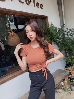 ÁO TAY NGẮN RÚT BÊN
