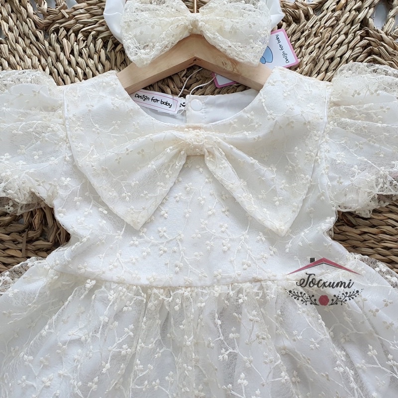 Váy công chúa trắng cổ nơ tay phồng ren cao cấp - Tocxumi