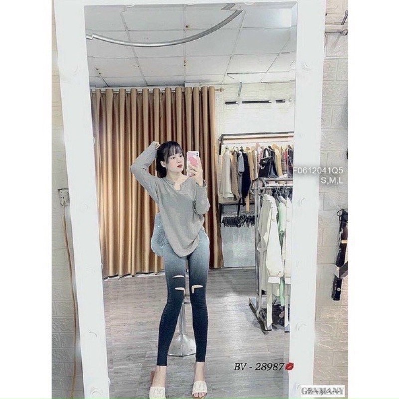 Quần bò ôm loang đen + xanh