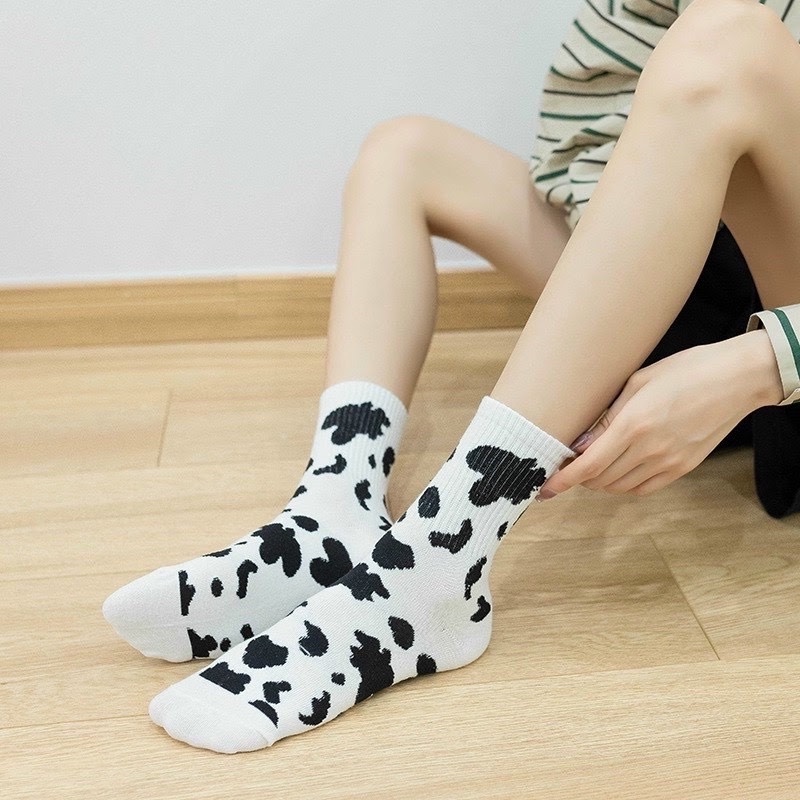 Sét 10 Đôi Tất Nam Nữ Cổ Cao Hoạ Tiết Bò Sữa Phong Cách Vintage Hàn Quốc