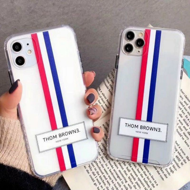 Ốp Thom Browne siêu phẩm Cho iPhone 14 pro max/14 pro/14/7+,X, Xs, Xs Max,11,11 Pro Max,12,12 Pro Max trong suốt viền d