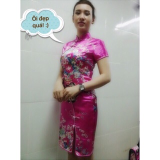 Sườn xám diện tết