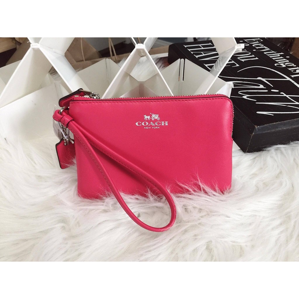 VÍ CẦM TAY COACH CORNER AMARANTH PINK