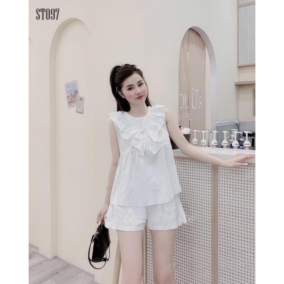 Sét Nữ, Sét Áo Sát Nách Bèo Cổ Kèm Quần Soóc Basic Siêu Xinh Hàng Hot Trend | BigBuy360 - bigbuy360.vn