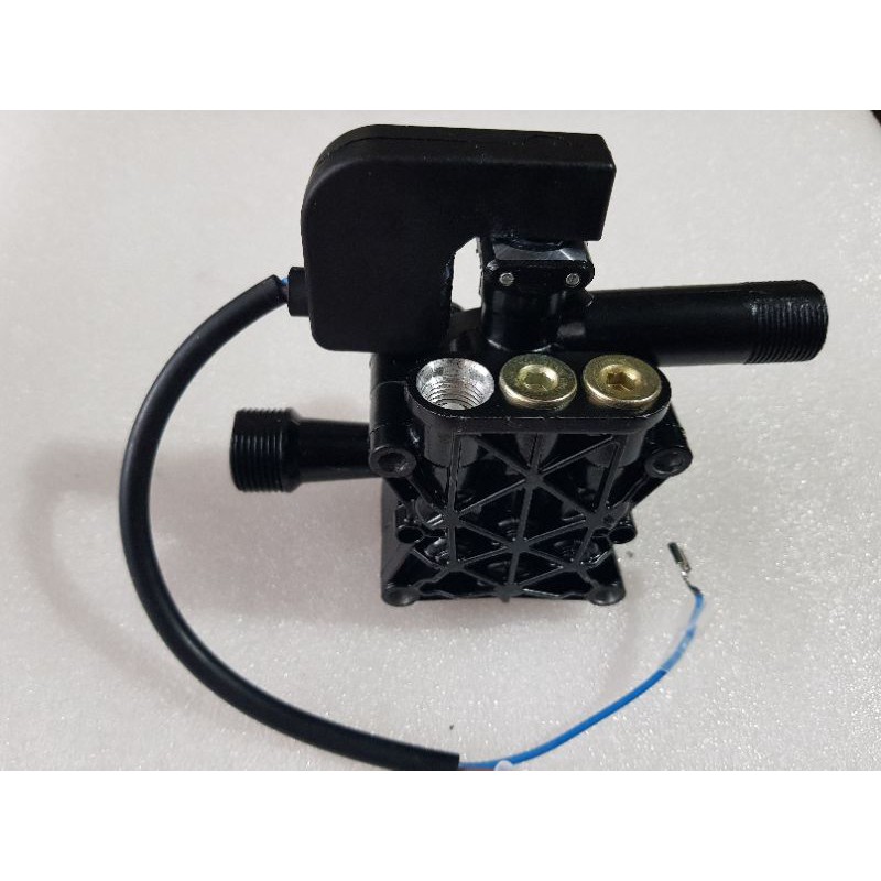 Đầu bơm máy rửa xe mini gia đình