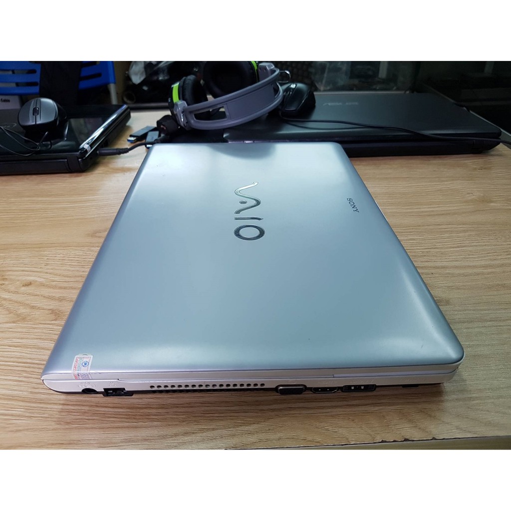 [Siêu Đẹp - Sang Trọng ] Laptop Vaio VPCEB Core i5/Ram 8Gb/Màn To 15,6" Bàn Phím Số Tặng Phụ Kiện