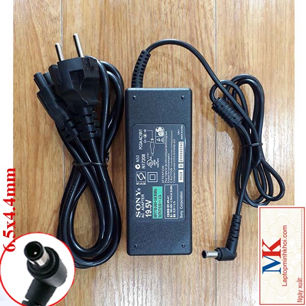 Sạc dùng cho Laptop Sony Vaio 19.5v-3.9a/4.7a chân 6.5×4.4mm