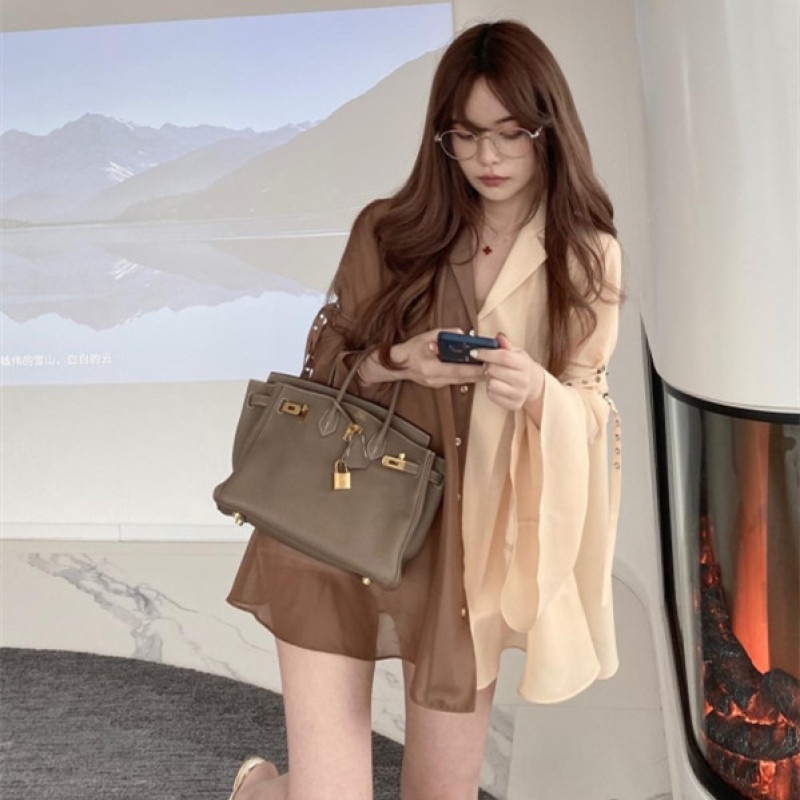 Áo Sơ Mi Chiffon Chống Nắng Tay Dài Cổ Chữ V Màu Sắc Tương Phản Dễ Phối Đồ Thời Trang Mùa Hè Cho Nữ