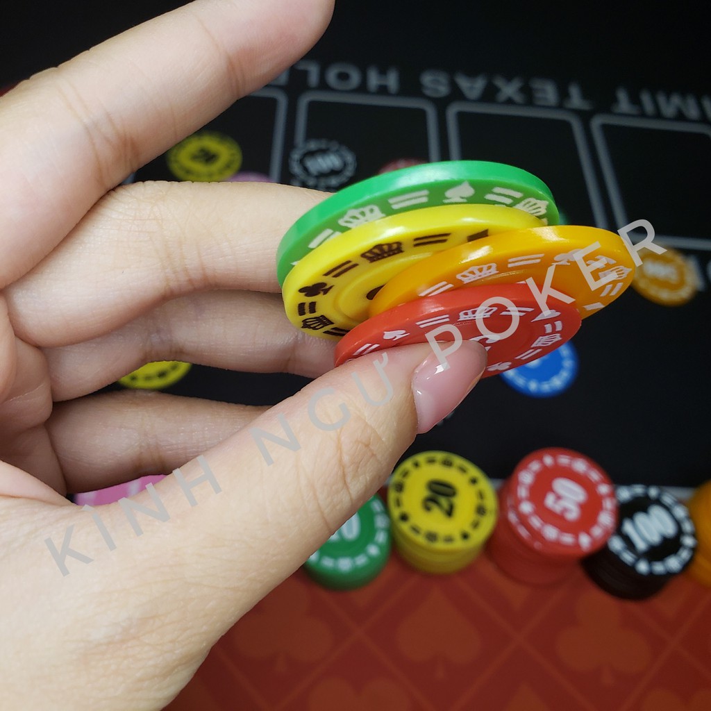 Cọc 25 chip poker, 4 cọc tặng hộp đựng, phỉnh poker có số giá rẻ, xu chơi poker, xèng pocker bằng nhựa dẻo