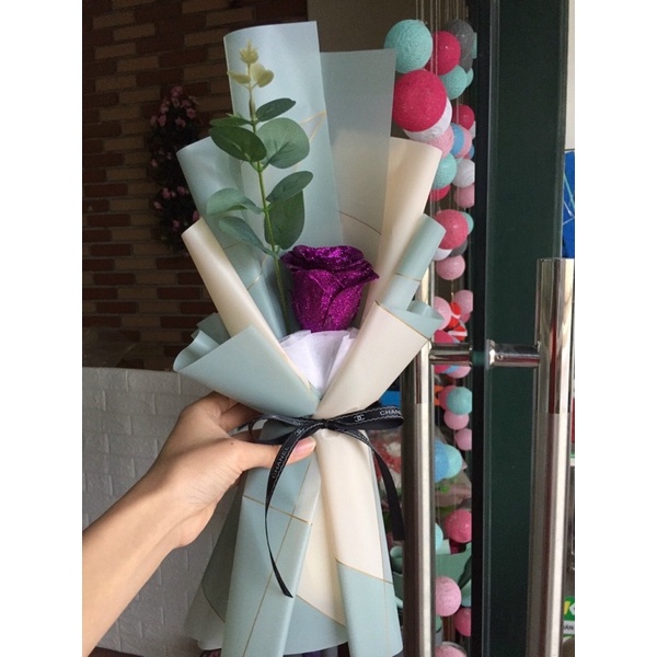 sét quà tặng sinh nhật và 20-11 bó hoa hồng 1 bông nhũ tặng kèm túi thiệp