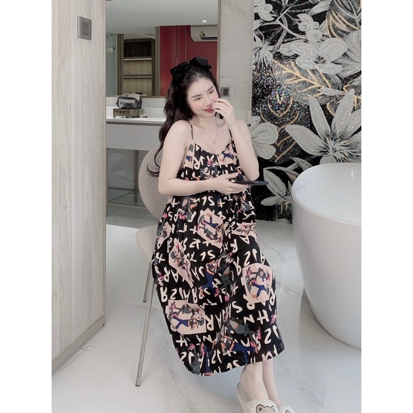 Đầm lụa Mango mặc nhà