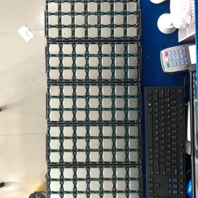 INTEL Xeon E3 1220 V3 - Tặng Kèm Keo