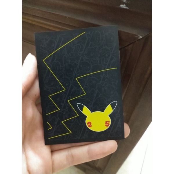 Sleeve bảo vệ thẻ bài pokemon chính hãng 100% series Celebrations