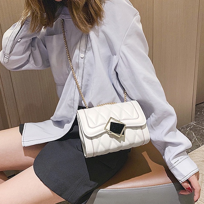 Túi xách đeo vai đeo chéo giá rẻ trần chỉ khóa gương 3 ngăn PK 384