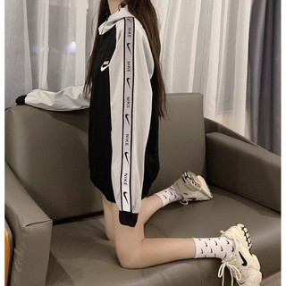Áo khoác nữ Nike Reflective Ribbon Jacket mới