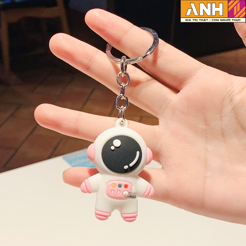 Móc khoá phi hành gia cực cute - Mẫu hot 2022 - Size to hàng chất lượng, giá rẻ