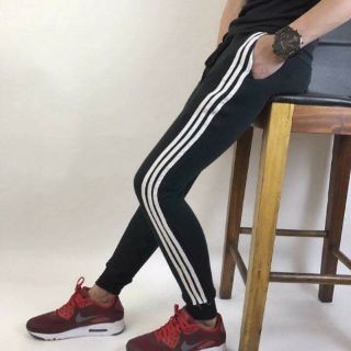 QUẦN JOGGER THỂ THAO VIỀN SỌC
