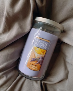 Nến thơm size L yankee candle