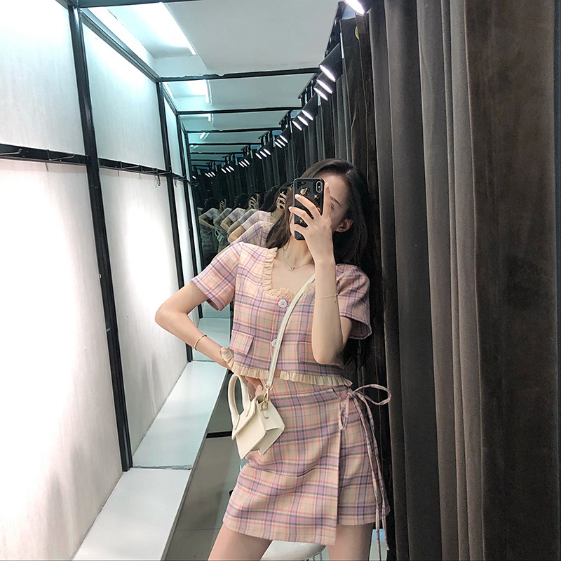 Áo Sơ Mi Tay Ngắn / Chân Váy Ngắn Nữ Tính (bán lẻ) | BigBuy360 - bigbuy360.vn