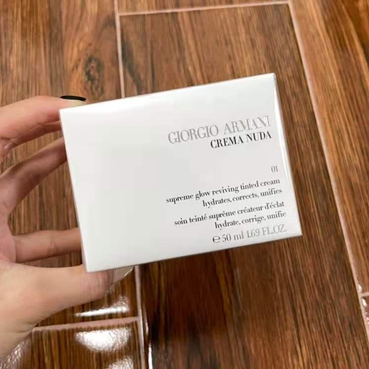 Kem Dưỡng Da Mặt Giorgio Armani Dung Tích 50ml01 # 02 # 03 #