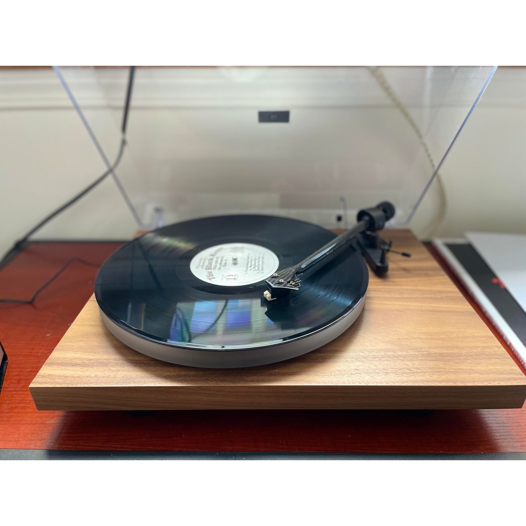 Đầu Đĩa Than Pro-Ject Debut Carbon Evo Hàng Chính Hãng New 100%