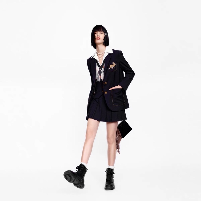 Chân váy xếp ly Peacebird