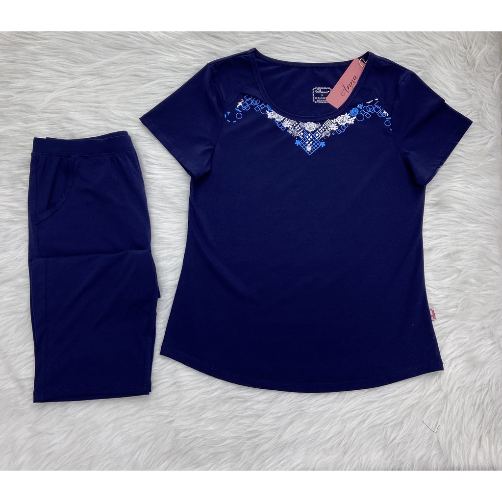 SET đồ mặc ở nhà ANNA Trung Niên. Bộ đồ cotton mặc đi ngủ cho mẹ, thiết kế trơn đơn giản in họa tiết hoa, dáng quần ngố