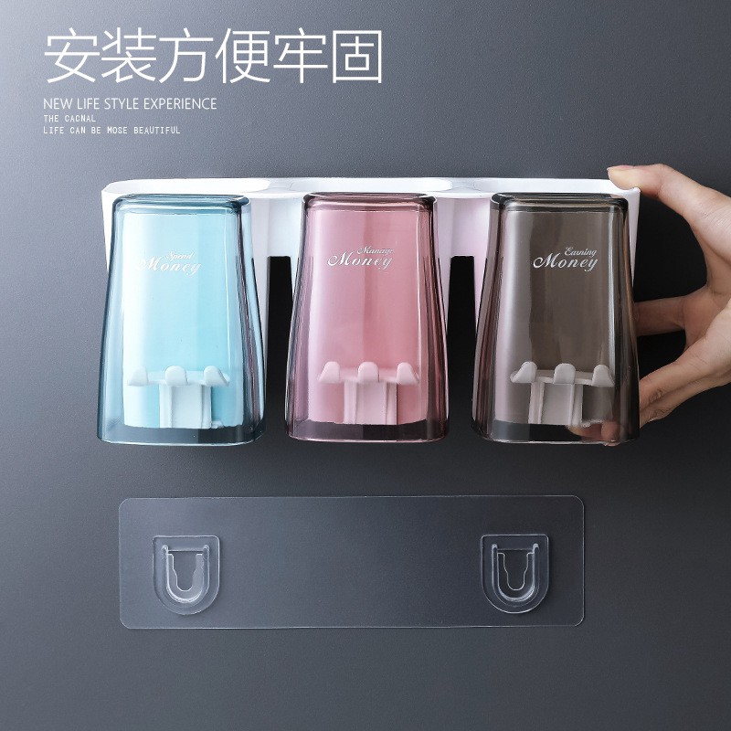 Hộp đựng bàn chải đánh răng phòng tắm tiện lợi tiết kiệm diện tích.