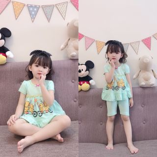 Bộ bánh bèo bé gái