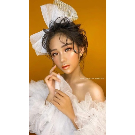 nơ bản to cài tóc