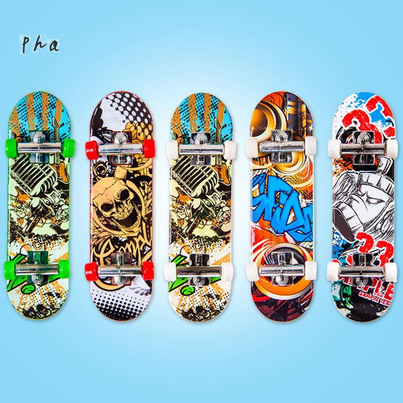 Creative Fingerboard Mini Alloy Finger Skateboard Novelty Toys Sets Professional Tools Graffiti Finger Skateboard