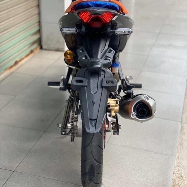 dè xe exciter 150 đuôi nhỏ kiểu indo